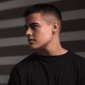 Volkanov – А Я Тебе Хотів На Морі