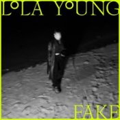 Обложка Lola Young – Fake