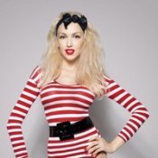 Обложка Оля Полякова – Лунає