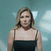 Alena Omargalieva – Не Пʼяна - Закохана