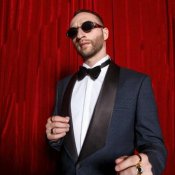 Коррупция – Красный Бархат